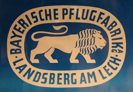 Bayerische Pflugfabrik rood